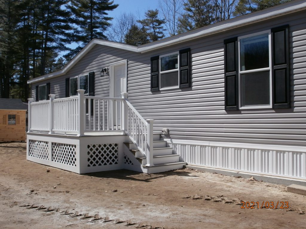 6 BIRCH DRIVE Friendly Village of Gorham